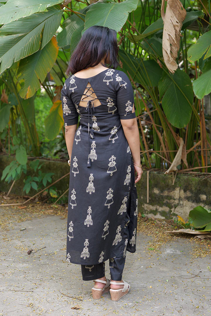 Esha Kurti and Bottom Sete