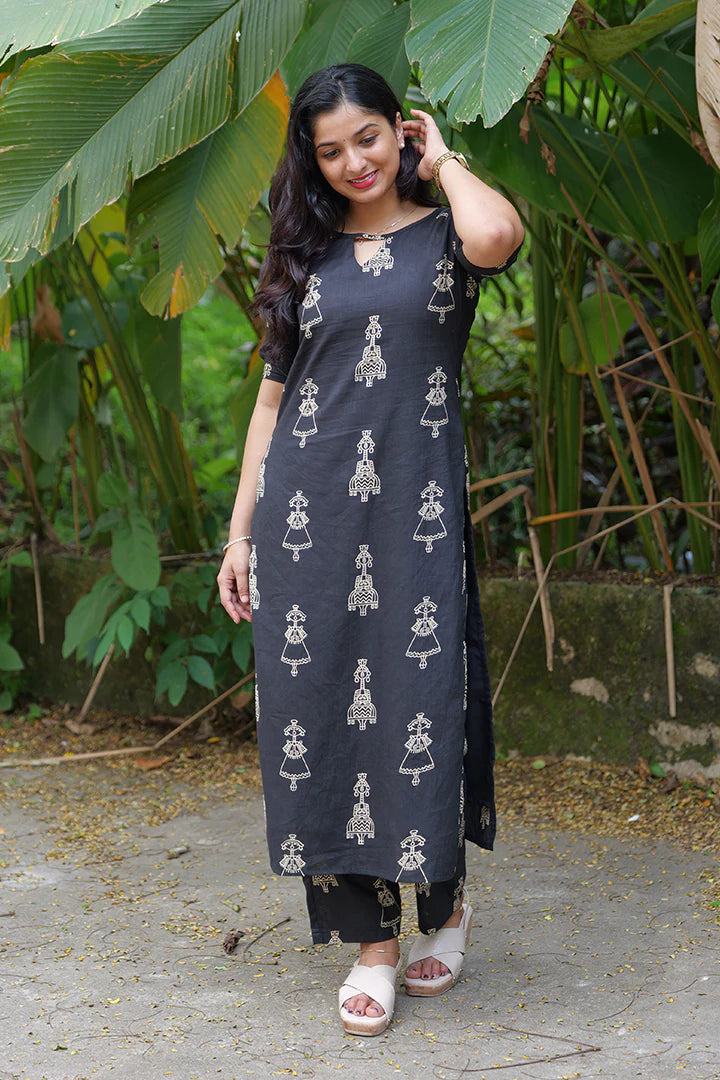 Esha Kurti and Bottom Sete