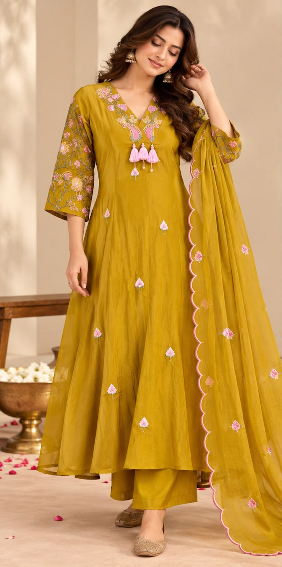 Mul Chanderi Hand Work Embroidered Kurta Set